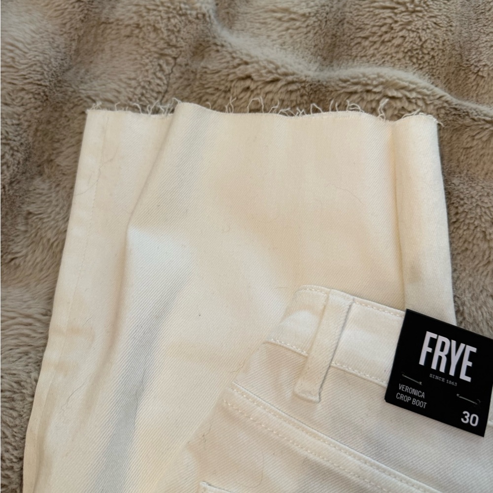 Frye Veronica Crop Boot Pants in white